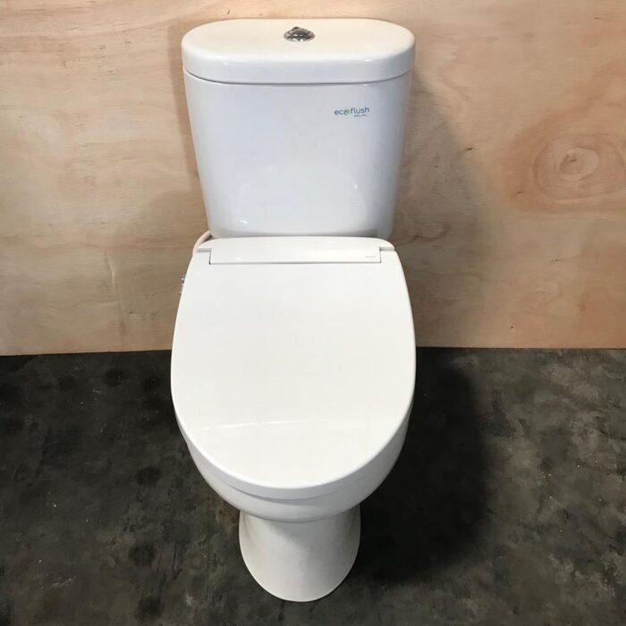 KLOSET MONOBLOCK TOTO CW 421 JW/F PUTIH ECO WASHER + SOFT CLOSE