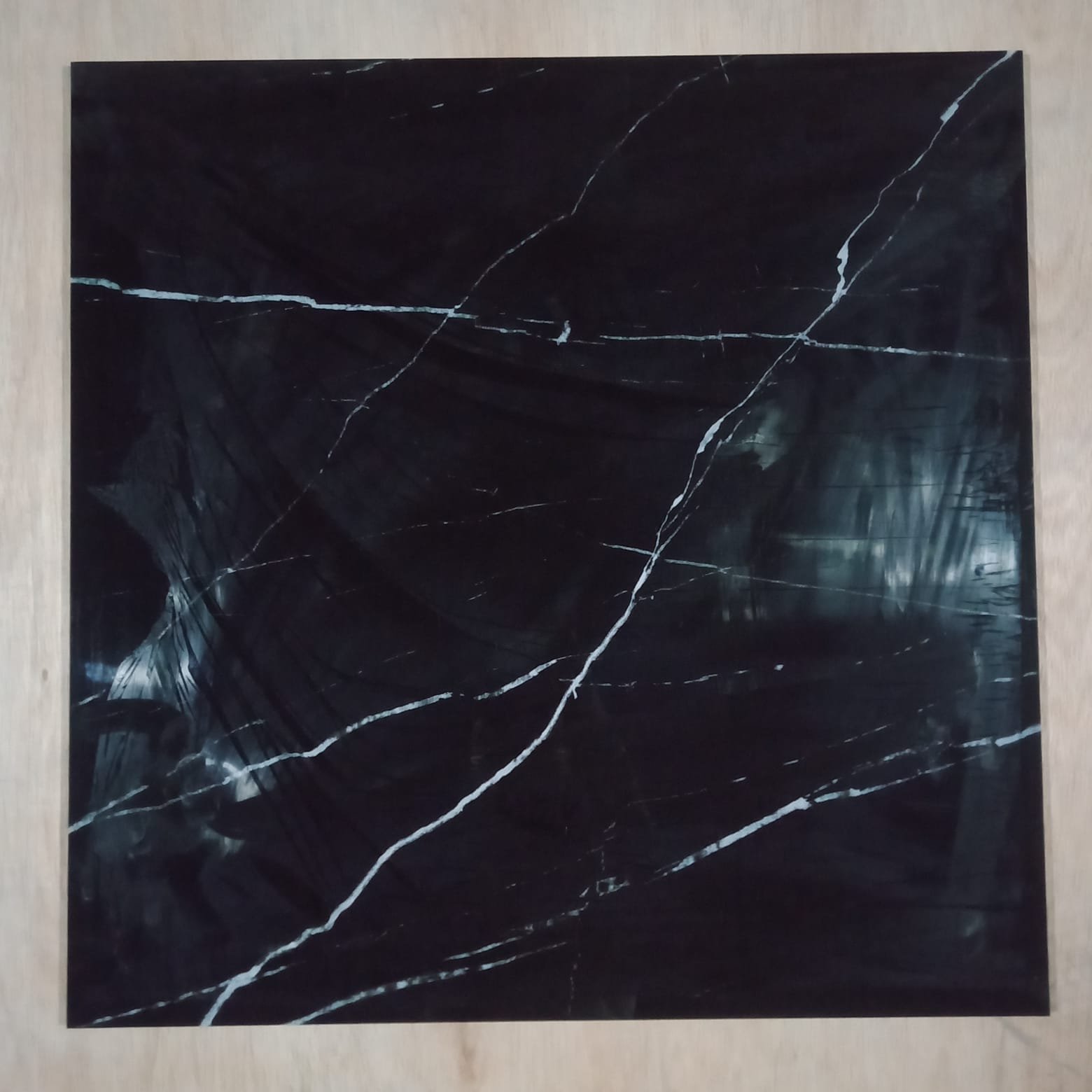 P- GRANIT VALENTINO GRESS 60 X 60 KW 1 APOLION BLACK