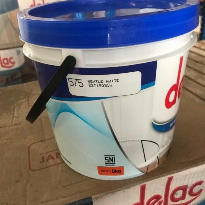 CAT TEMBOK GALON 5KG DELAC 575 GENTLE WHITE