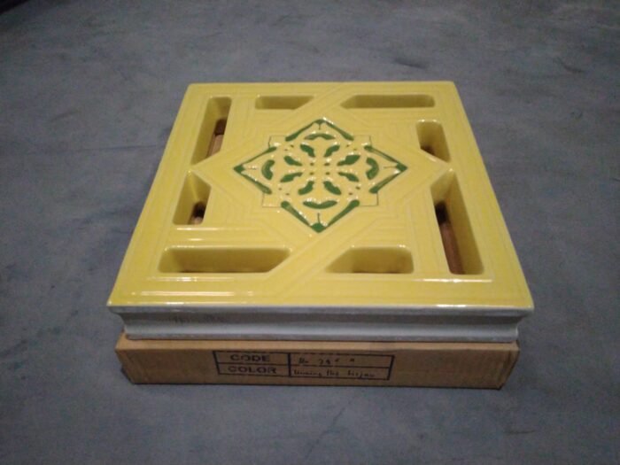 ROOSTER KERAMIK EXCLUSIVE 30 X 30 TRISENSA RO - 79C MASJID YELLOW/LUKIS (KW1)