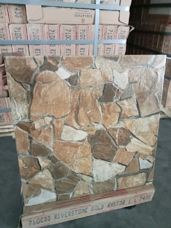 KERAMIK LT TERAS MATTE AS-GRAPHIC EMBOSSED 40 X 40 MULIA SIGNATURE RIVERSTONE GOLD (KW1) - Gambar 2